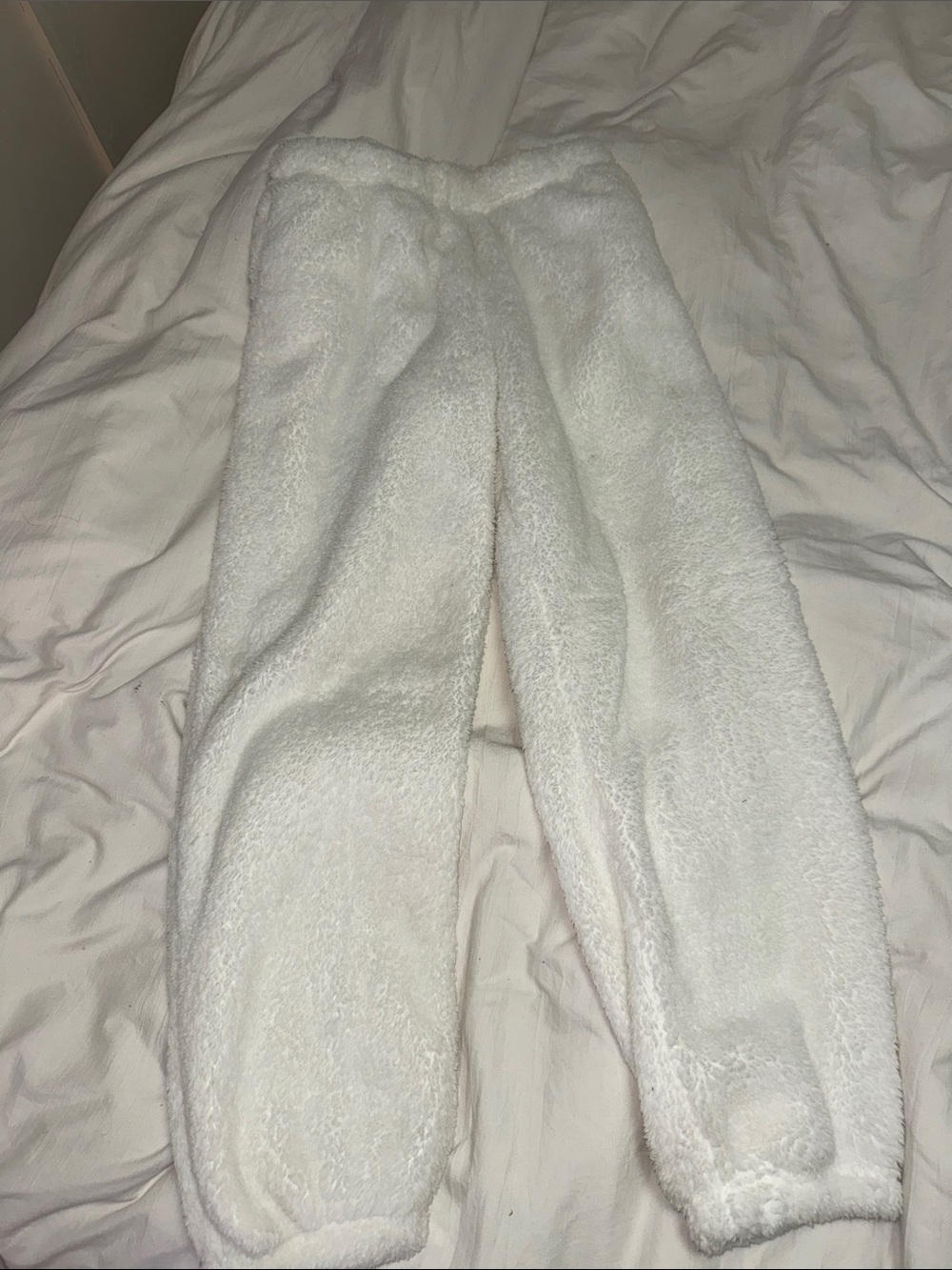 Fashion Nova White Fuzzy Lounge Joggers